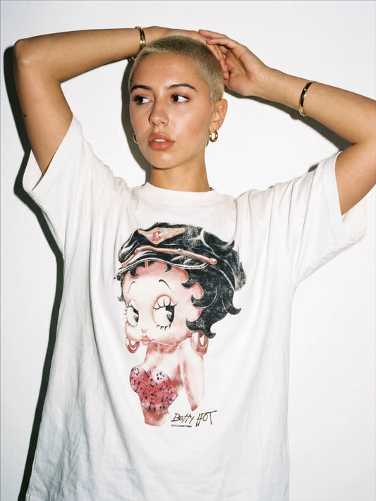[STM] Sexy Betty